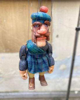 Homme écossais – Marionnette tchèque en bois