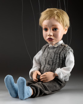 Maßgefertigte tschechische Marionette eines Babys